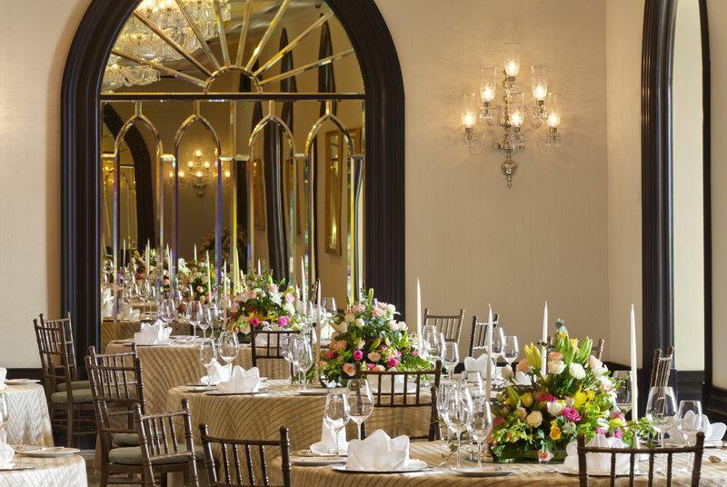Strand Hotel, Colaba Mumbai Restaurang bild